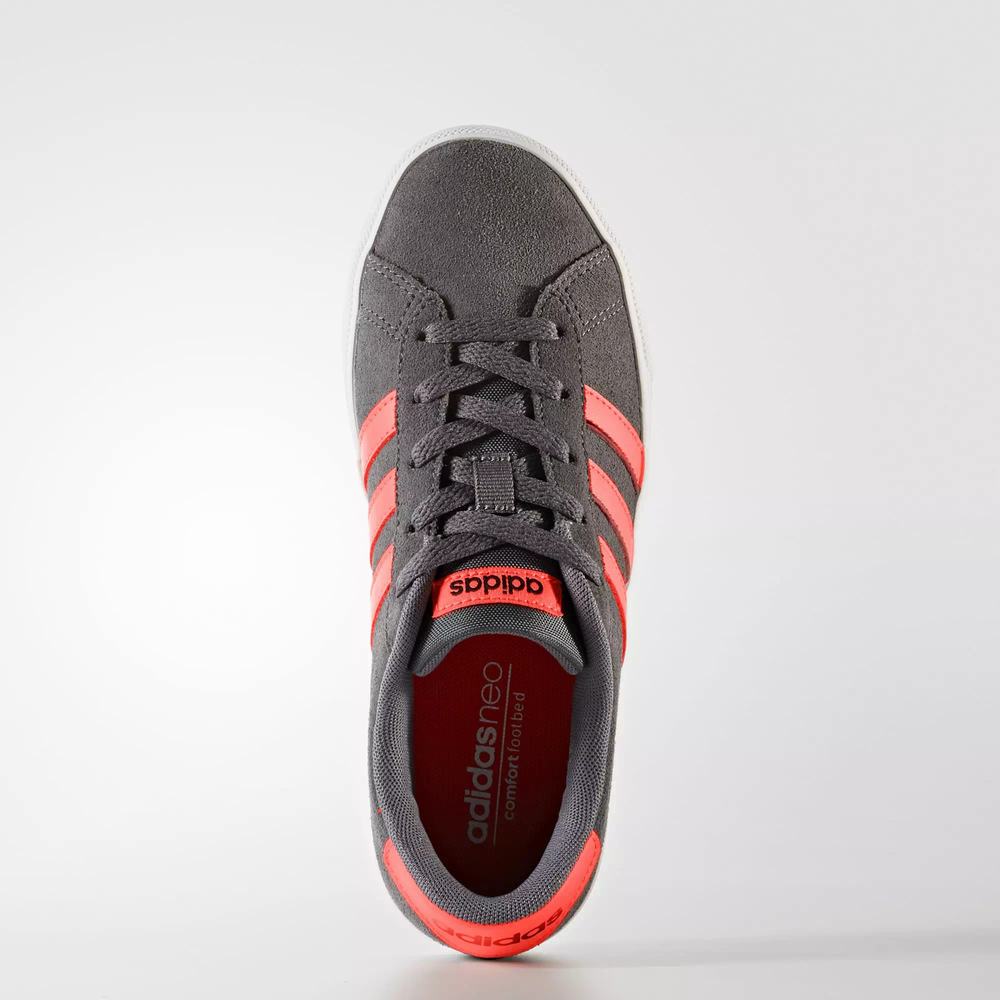 Adidas Daily Team Tenis Grises Para Niña (MX-44864)